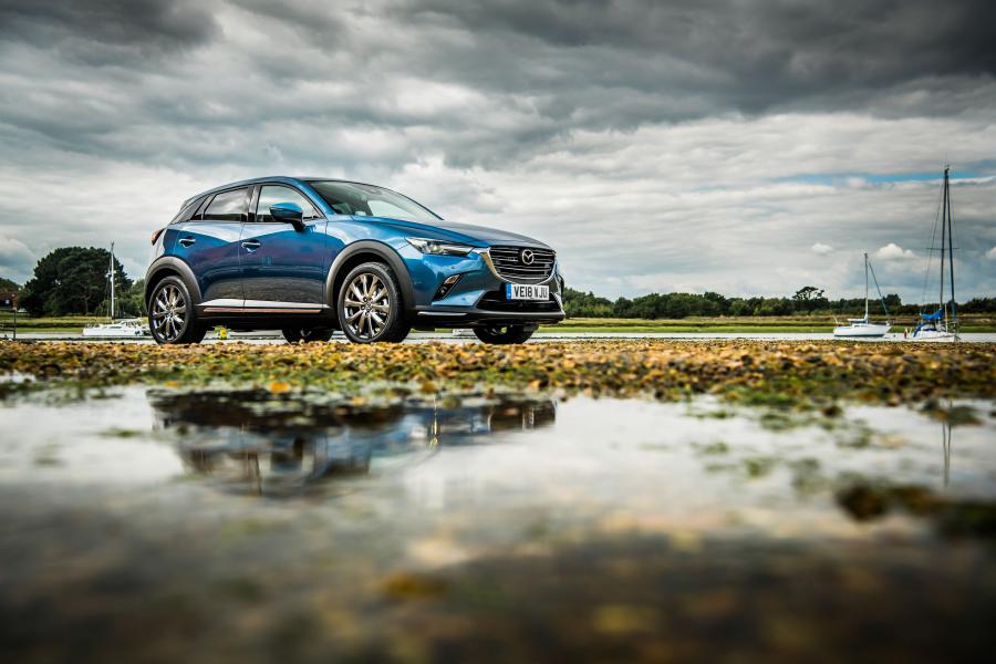  Mazda CX-3 2018 года  (UK) (фото 14 из 30)